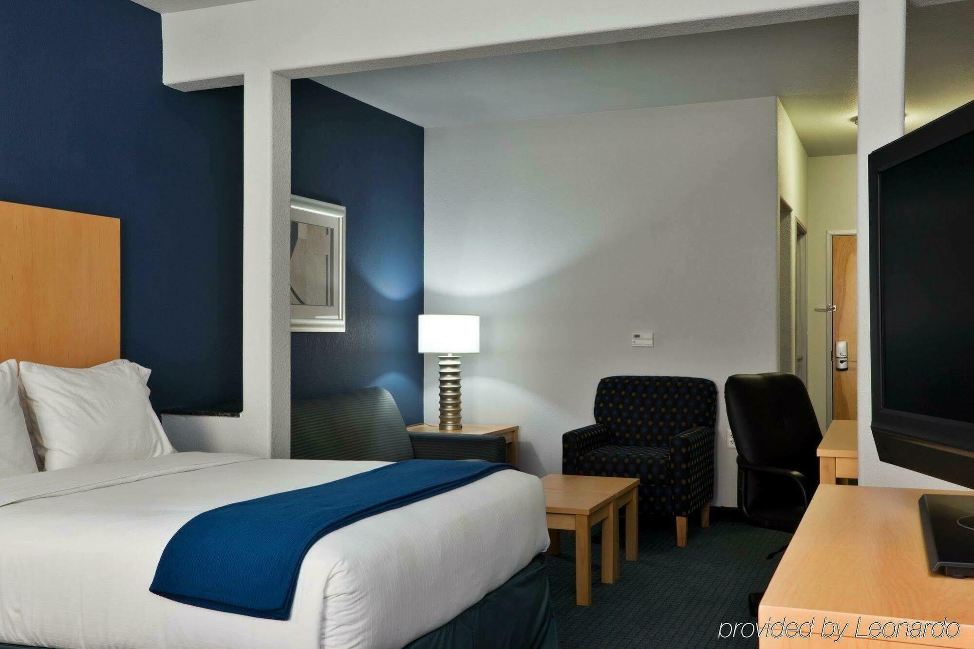Holiday Inn Express Hotel & Suites Austin Ne-Hutto By Ihg Exteriör bild