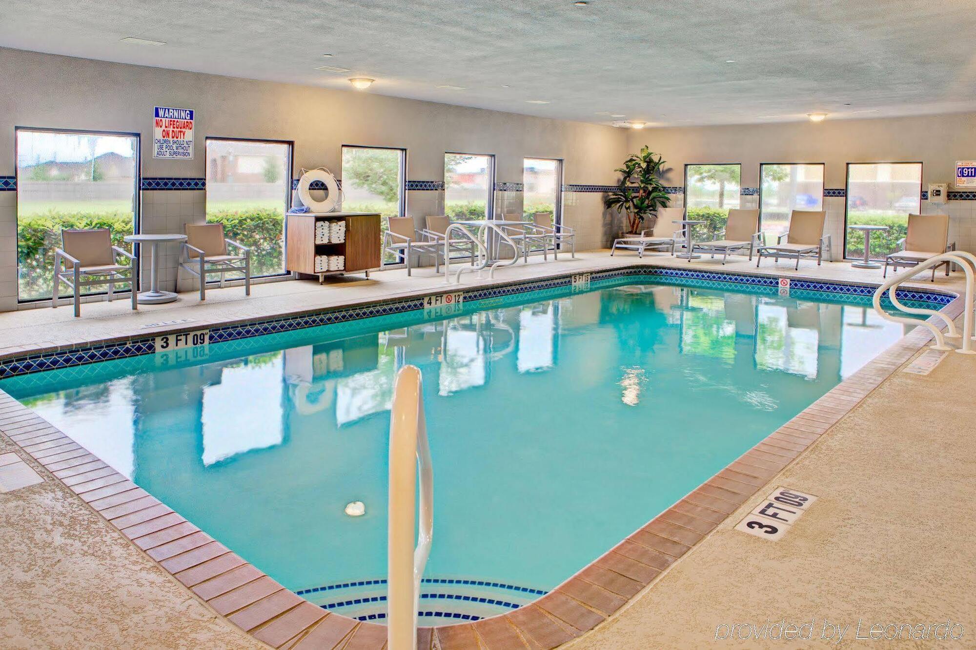 Holiday Inn Express Hotel & Suites Austin Ne-Hutto By Ihg Exteriör bild